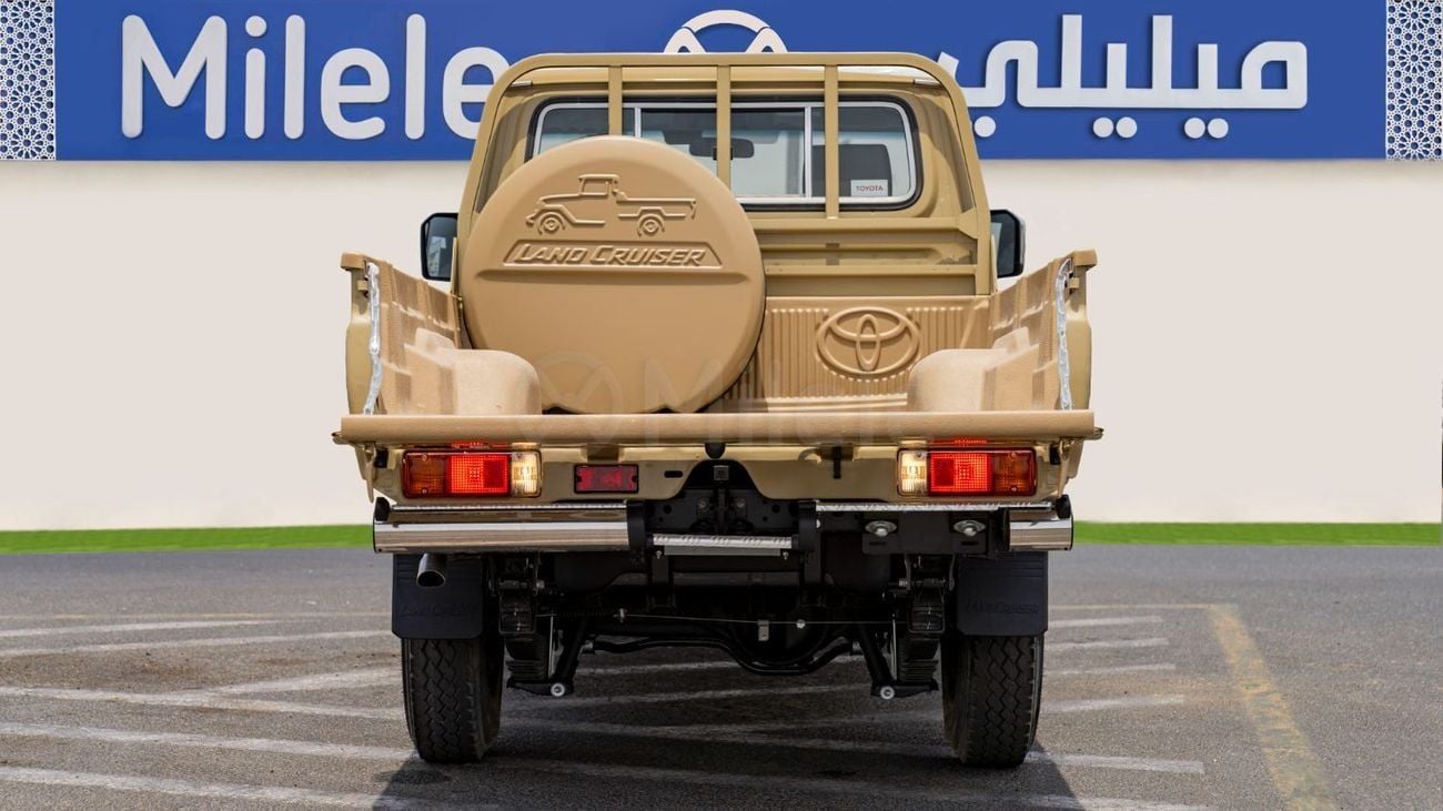 تويوتا لاند كروزر بيك أب 70 LC79 LX LX