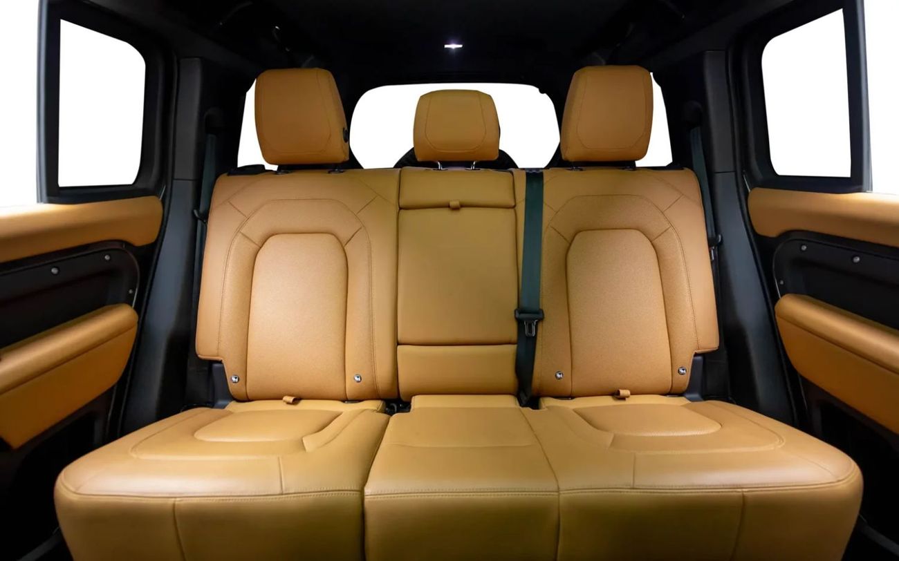 Land Rover Defender 110 ULTIMATE EDITION P525 Brand New | 525HP | GCC Spec
