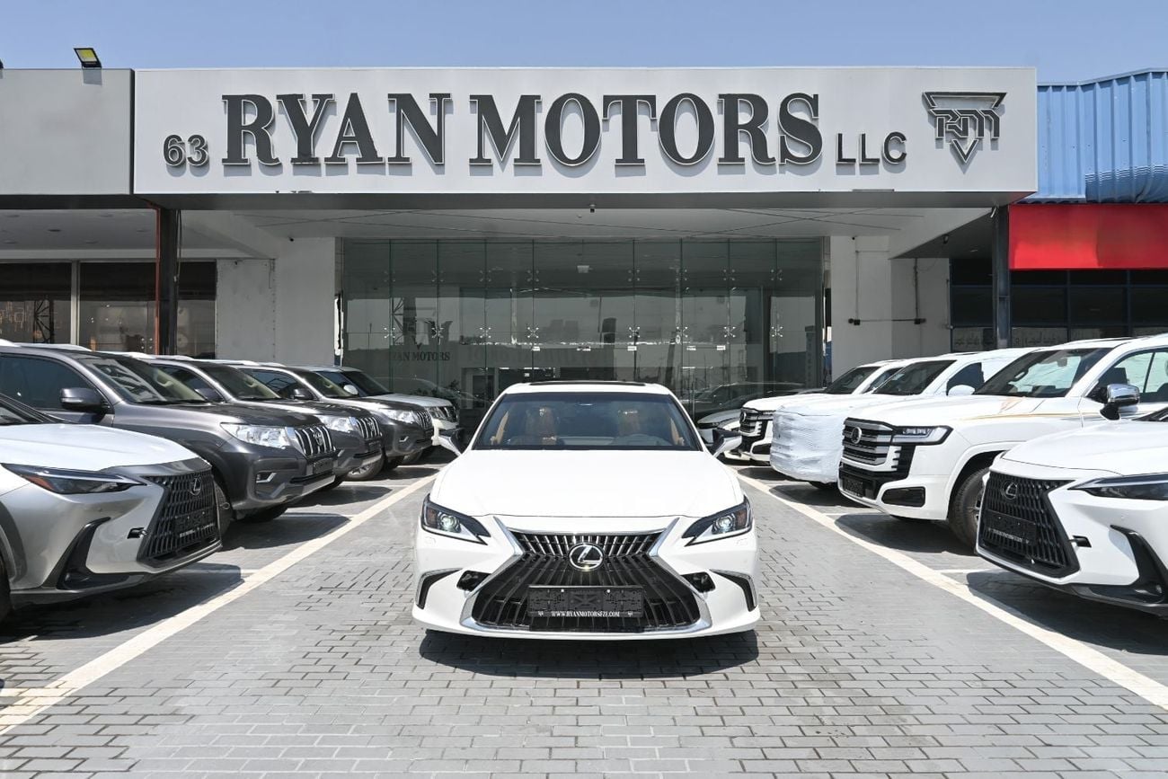 Lexus ES300h PLATINUM 2025 Lexus ES300H 2.5L Hybrid, Color White