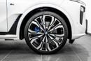بي أم دبليو X7 XDRIVE40i لوكس M SPORT PACKAGE سيارة X7 xDrive40i الفاخرة مع باقة M الرياضية، 7 مقاعد