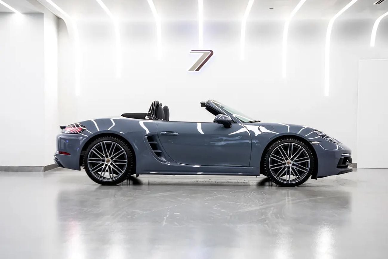 بورش بوكستر 718 STANDARD 718 ‖ GCC SPECS ‖ 2.0L 300HP ‖ WITH WARRANTY| LIKE.ALMOST BRAND