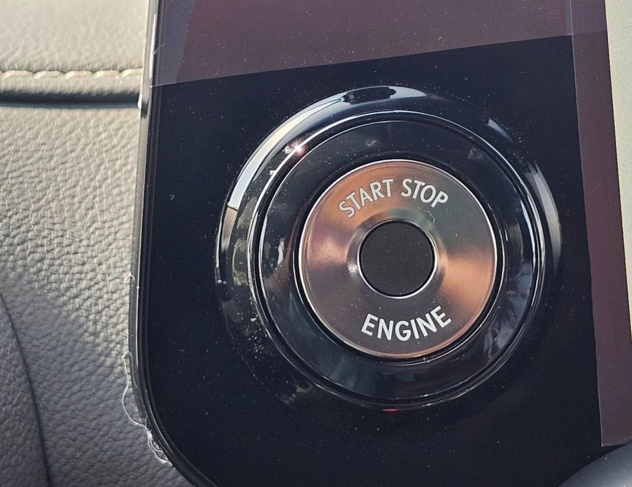 لكزس LX 600 لكزس LX600 مارك ليفينسون || محرك بنزين V6 سعة 3.5 لتر، ناقل حركة أوتوماتيكي، دفع رباعي | رادار، شاشة