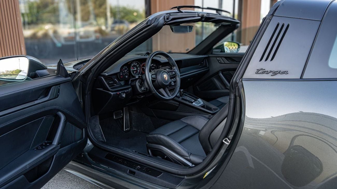 Porsche 911 TARGA 4GTS