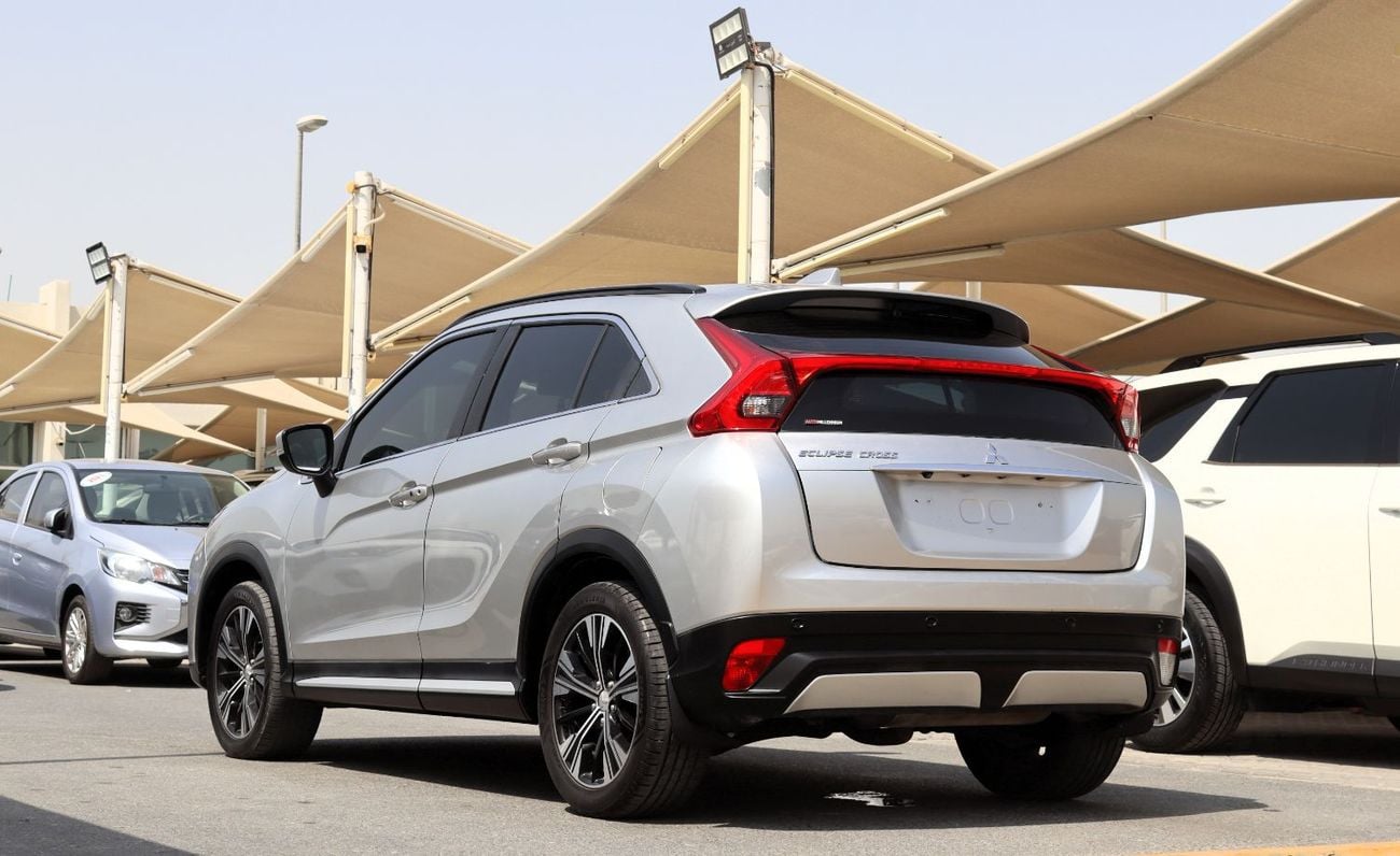Mitsubishi Eclipse Cross GLS HIGH LINE ACCIDENTS FREE - GCC - FULL OPTION - PERFECT CONDITION INSIDE OUT