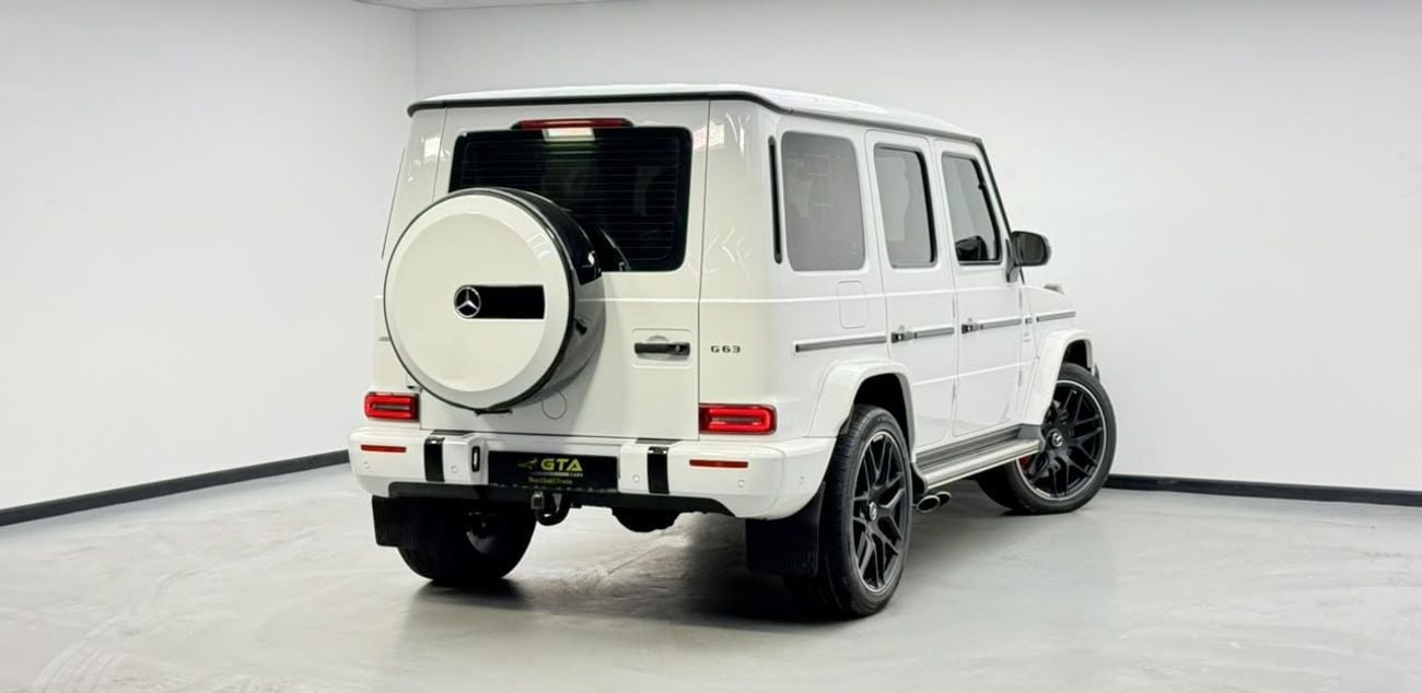 مرسيدس بنز G 63 AMG STANDARD مرسيدس بنز G63 AMG موديل 2022، باقة نايت، ضمان، سجل صيانة كامل، مقصورة داخلية من ألياف الكربون، دول