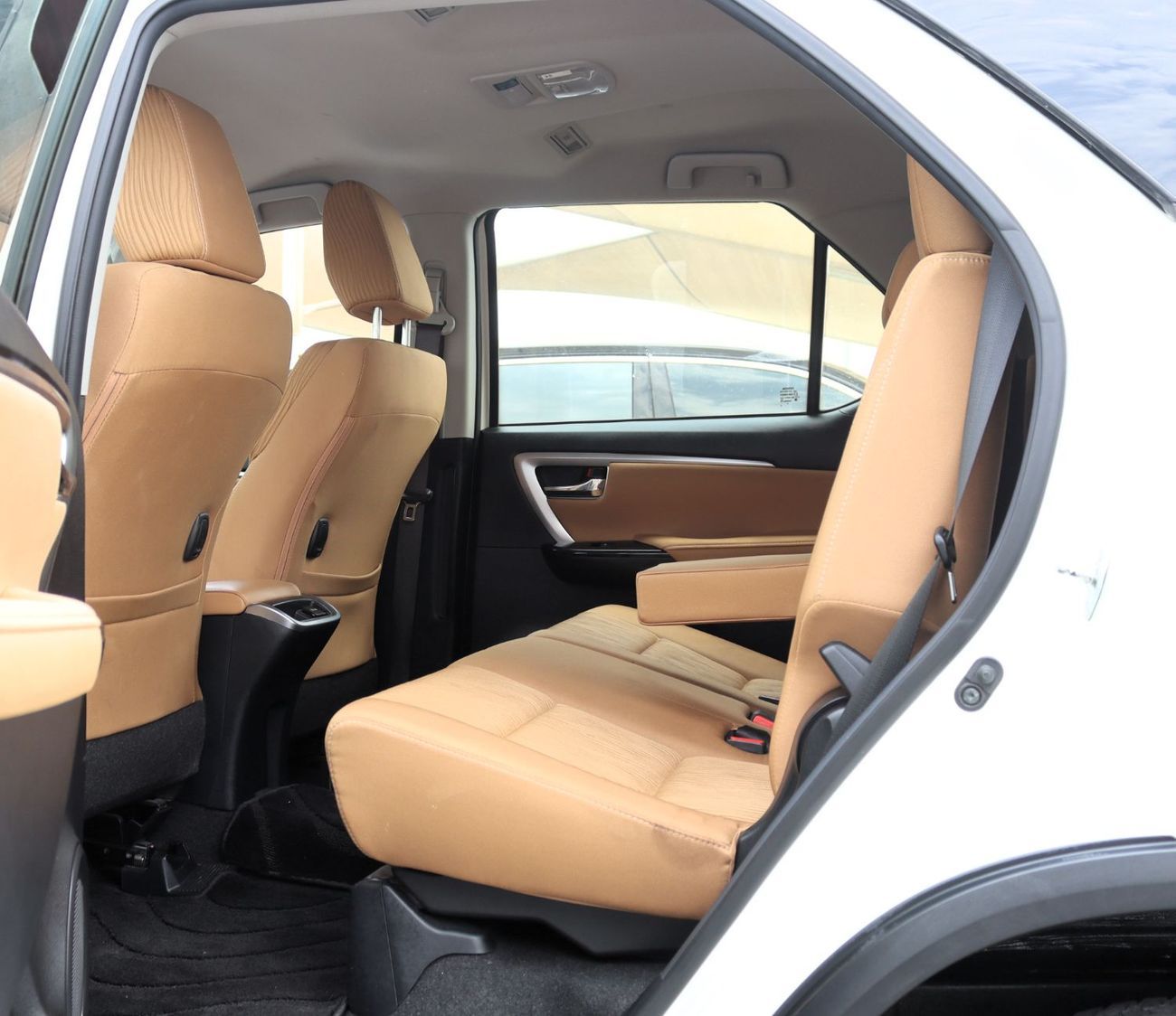 Toyota Fortuner GXR