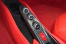 Ferrari F8 Tributo STANDARD