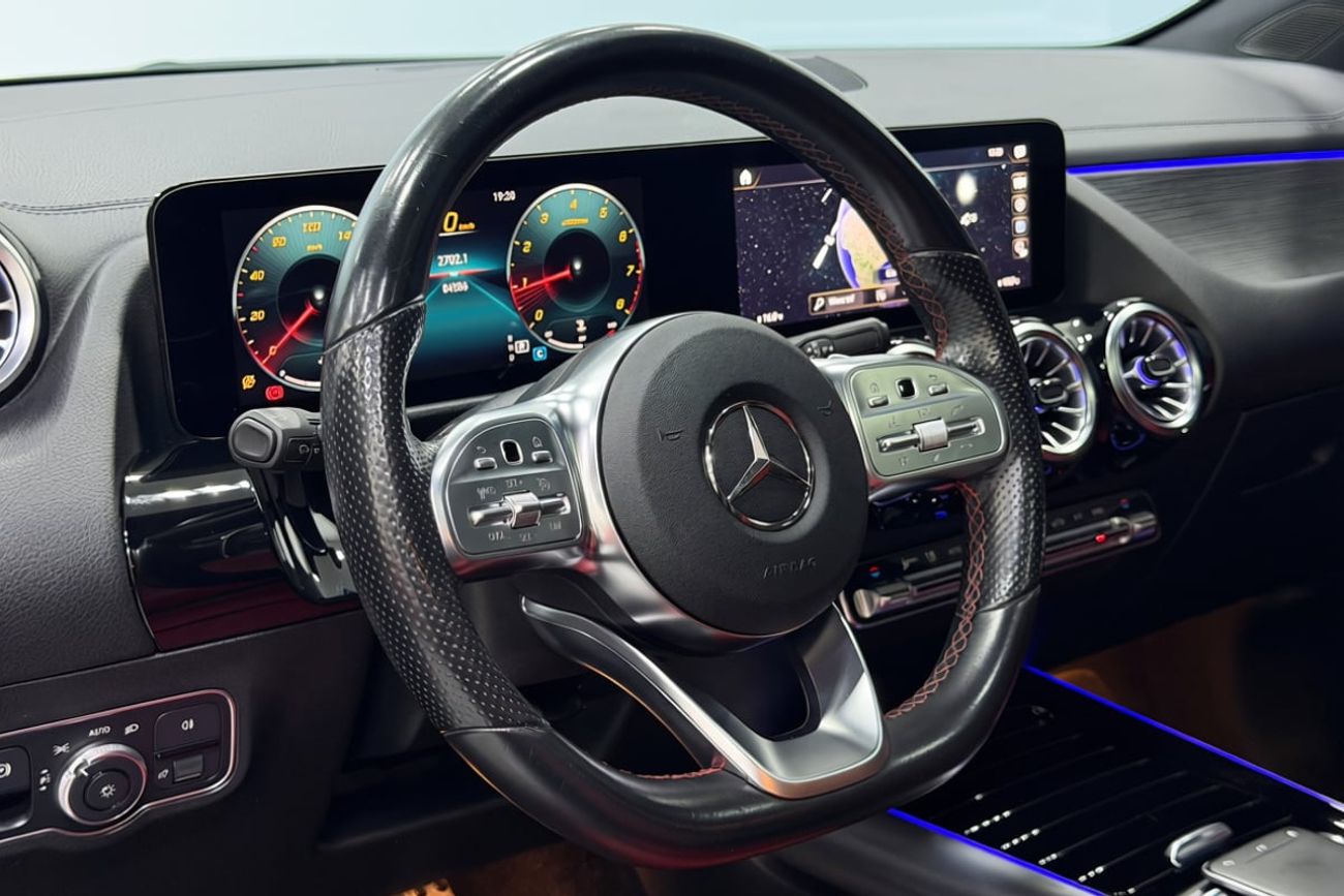 مرسيدس بنز GLA 200 AMG