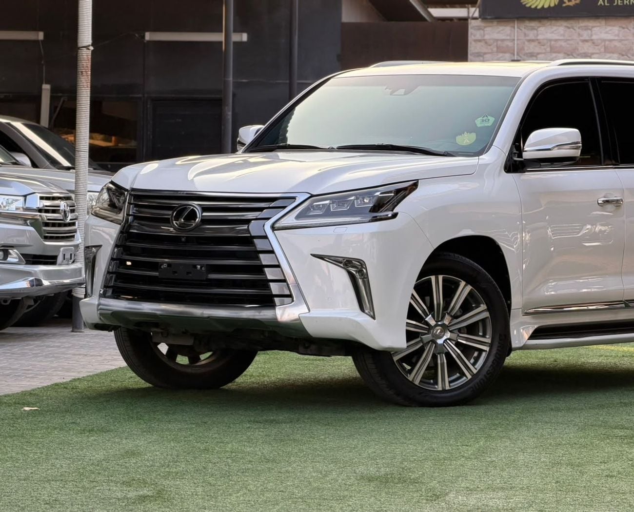 Lexus LX570 PLATINUM