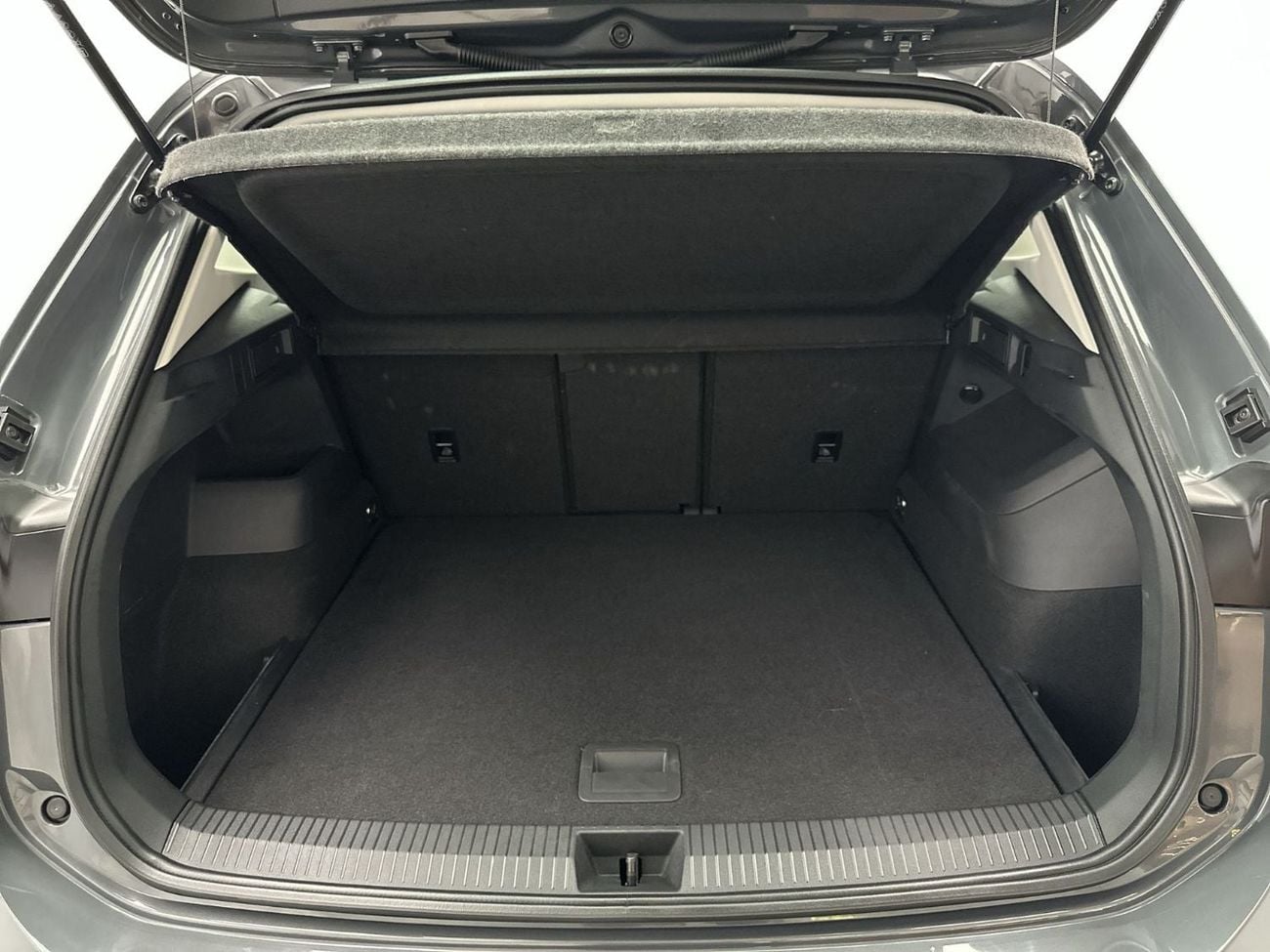 Volkswagen Tiguan LIFE Tiguan Life 1.4L | Rear View Camera | Digital Cockpit | Apple CarPlay & Android Auto | Cruise Contro