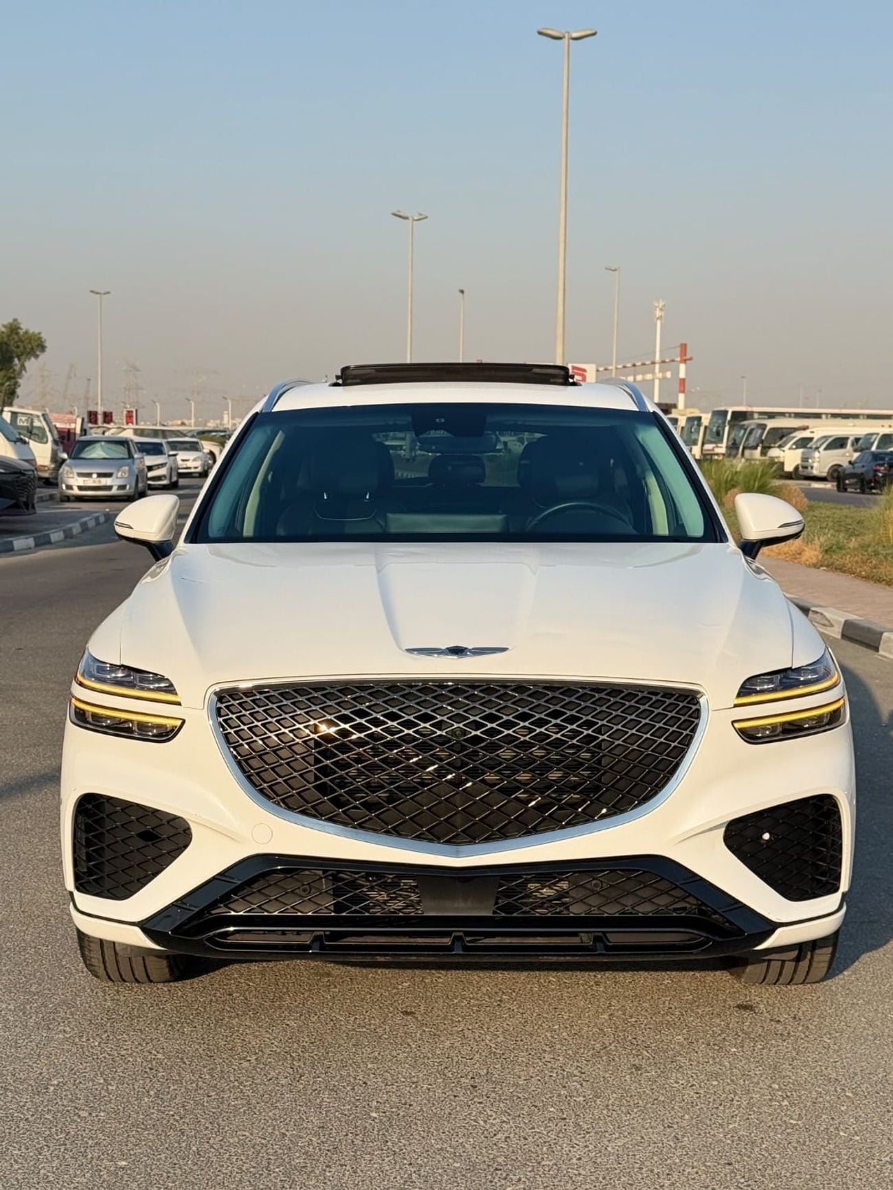 Genesis GV70 PRESTIGE Premium 2.5L 360 camera, panoramic