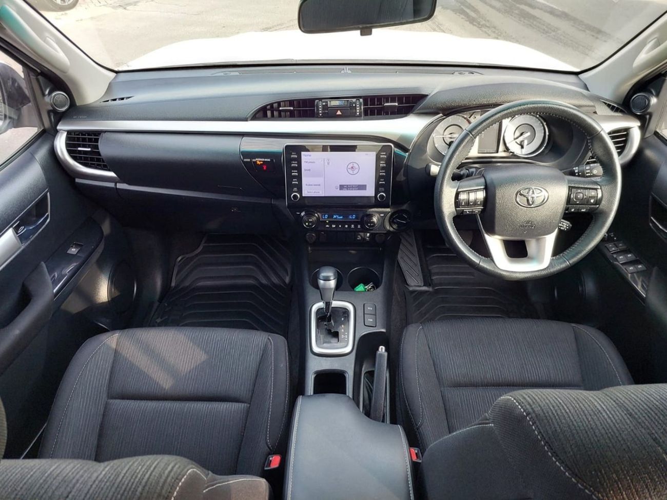 Toyota Hilux ADVENTURE (RAMADAN OFFER) TOYOTA HILUX PICKUP RHD 2023 MODEL 2.8 L DIESEL AUTOMATIC(PM81485)