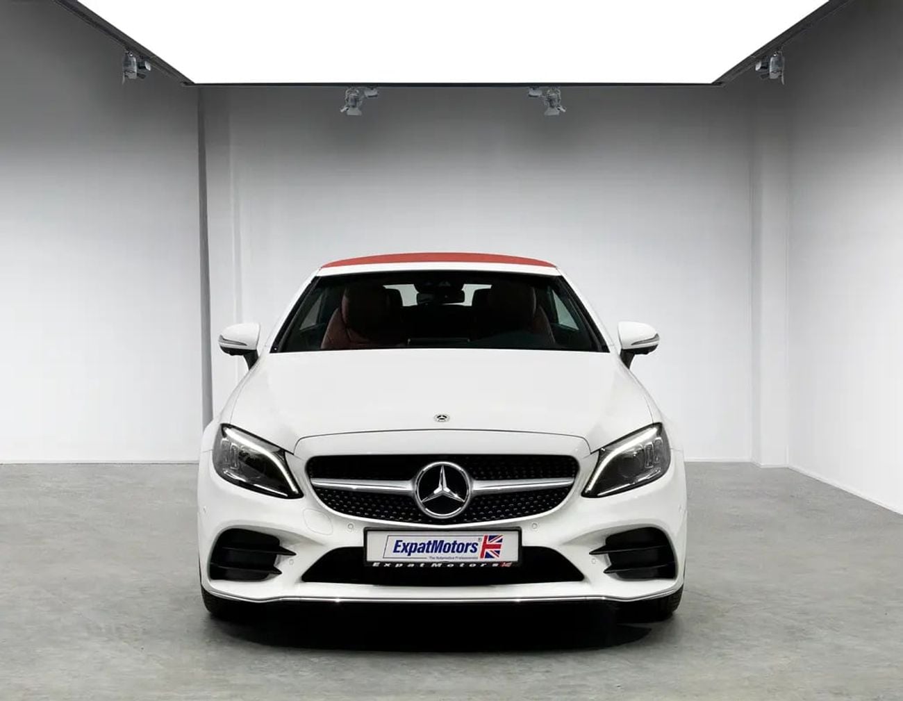 Mercedes Benz C200 C200 AMG Cabriolet • 0% DP Available • Mercedes Warranty until • GCC
