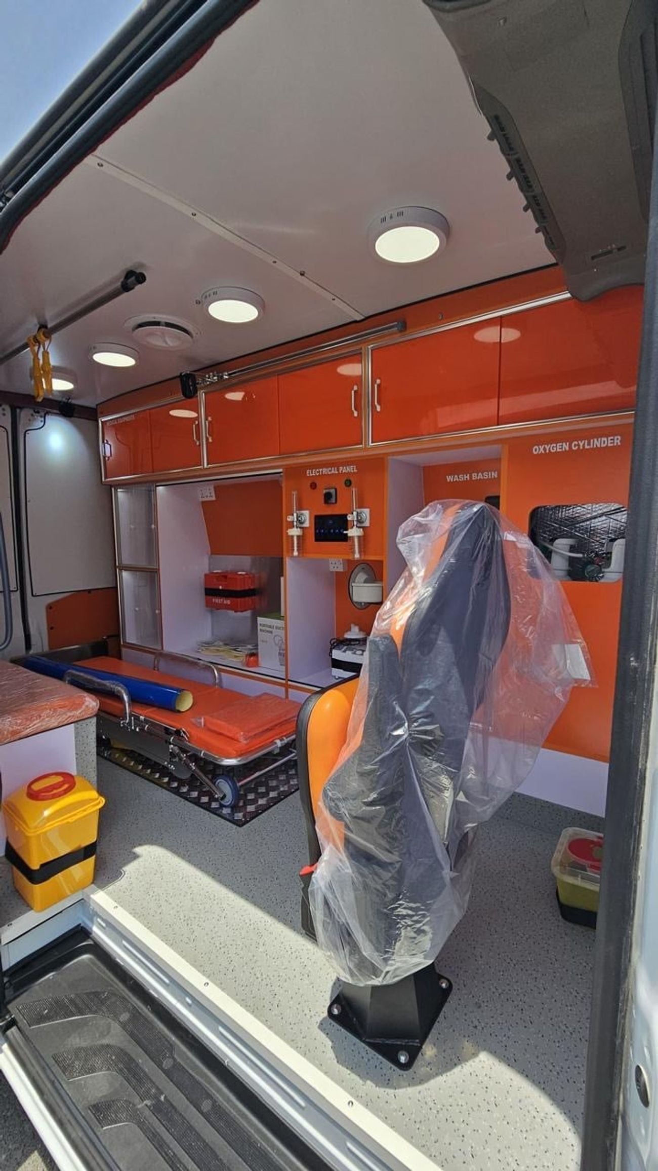مرسيدس بنز سبرينتر 319 CDI Mercedes Benz Sprinter Ambulance