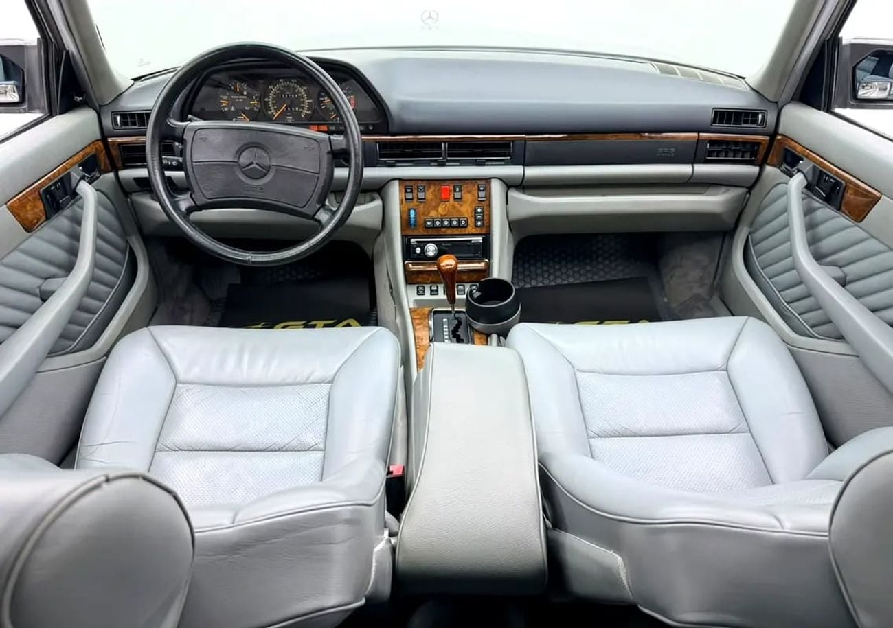 Mercedes Benz 560 560 SEL, Sunroof, Dual Airbags, Fully Loaded, Excellent Condition, American