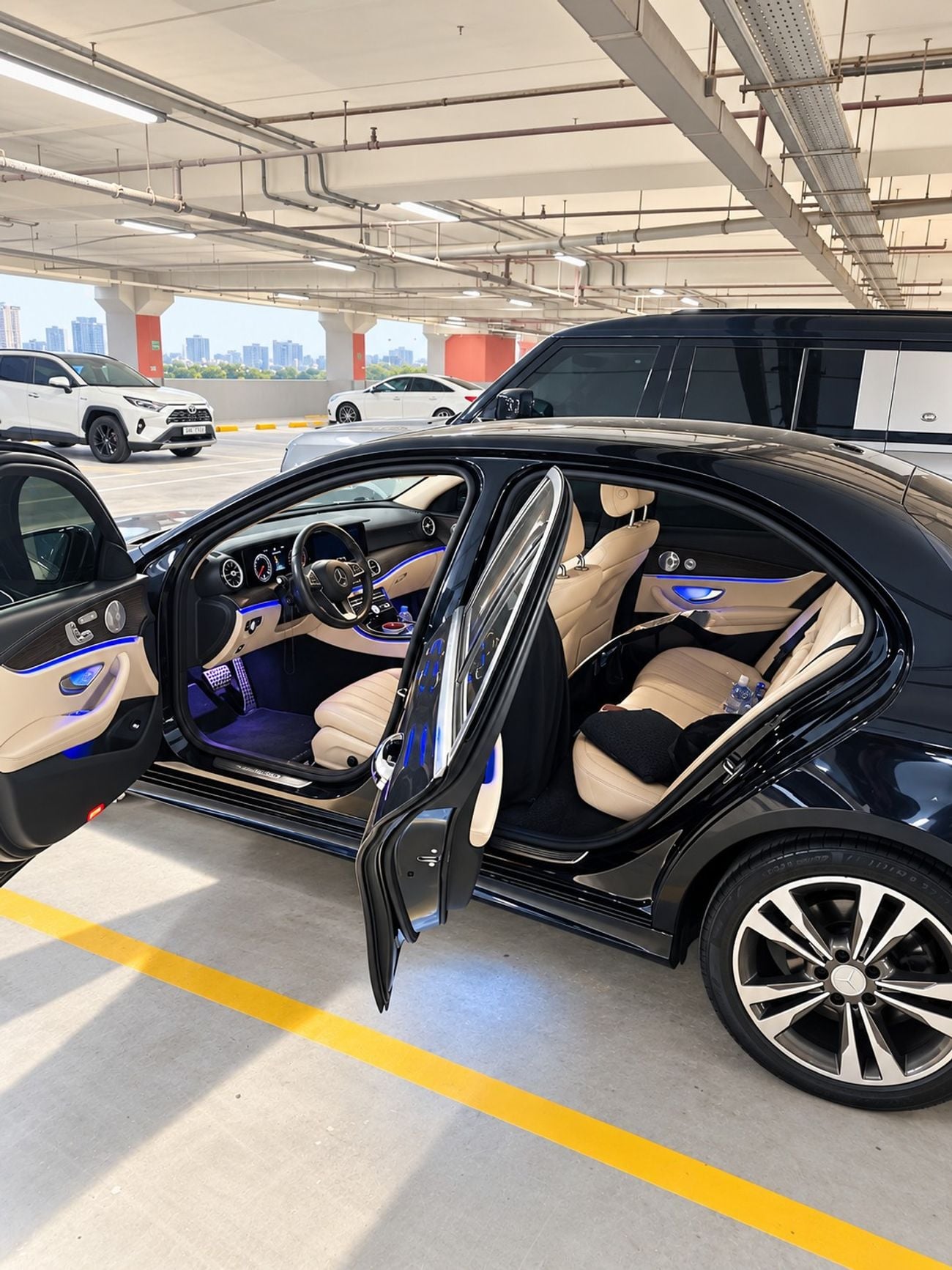Mercedes Benz E300