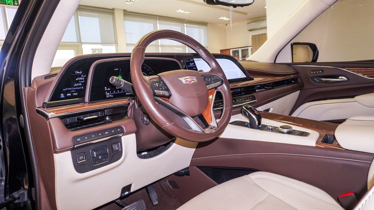 Cadillac Escalade Premium Luxury Platinum 6.2L AWD