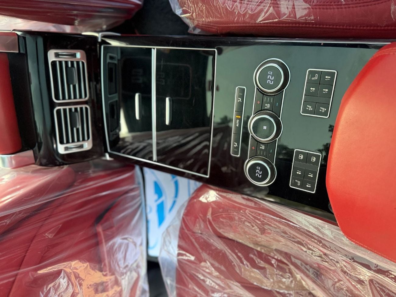 Land Rover Range Rover AUTOBIOGRAPHY Panoramic sunroof, paddle shifters, electric pedals