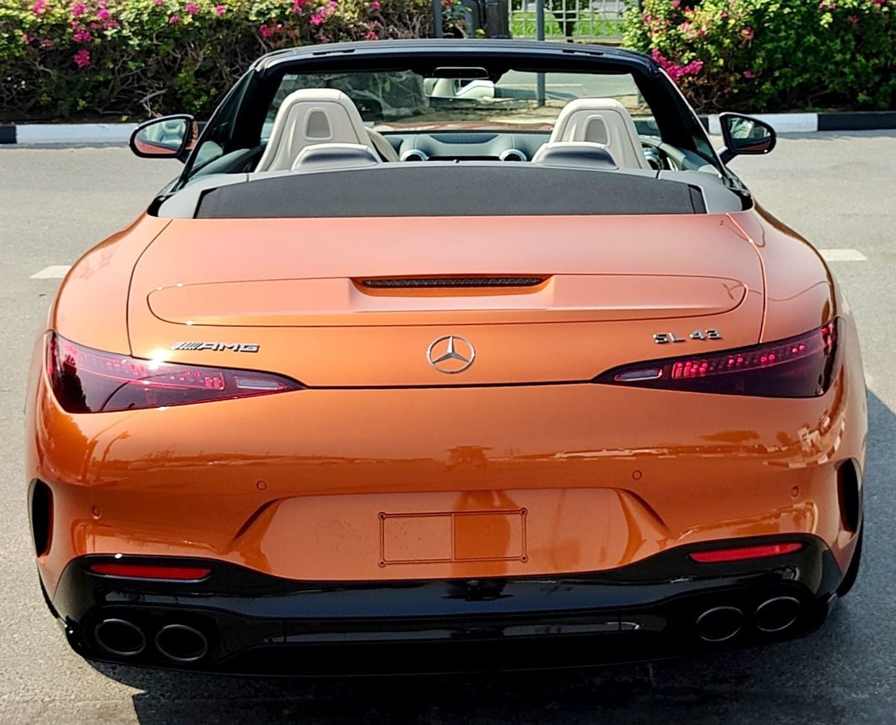 Mercedes Benz SL43 AMG