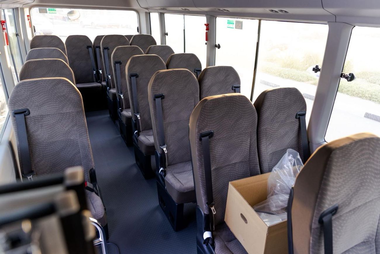 Toyota Coaster DLX 2026 TOYOTA COASTER 4.2