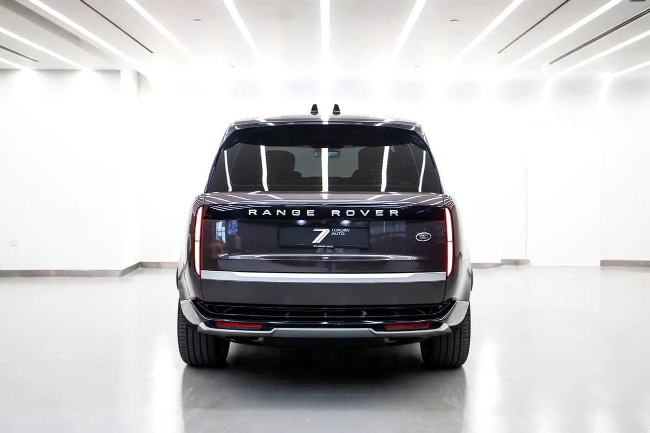 Land Rover Range Rover FIRST EDITION P530 GCC Specs - Pristine Condition - WARRANTY - AL TAYER