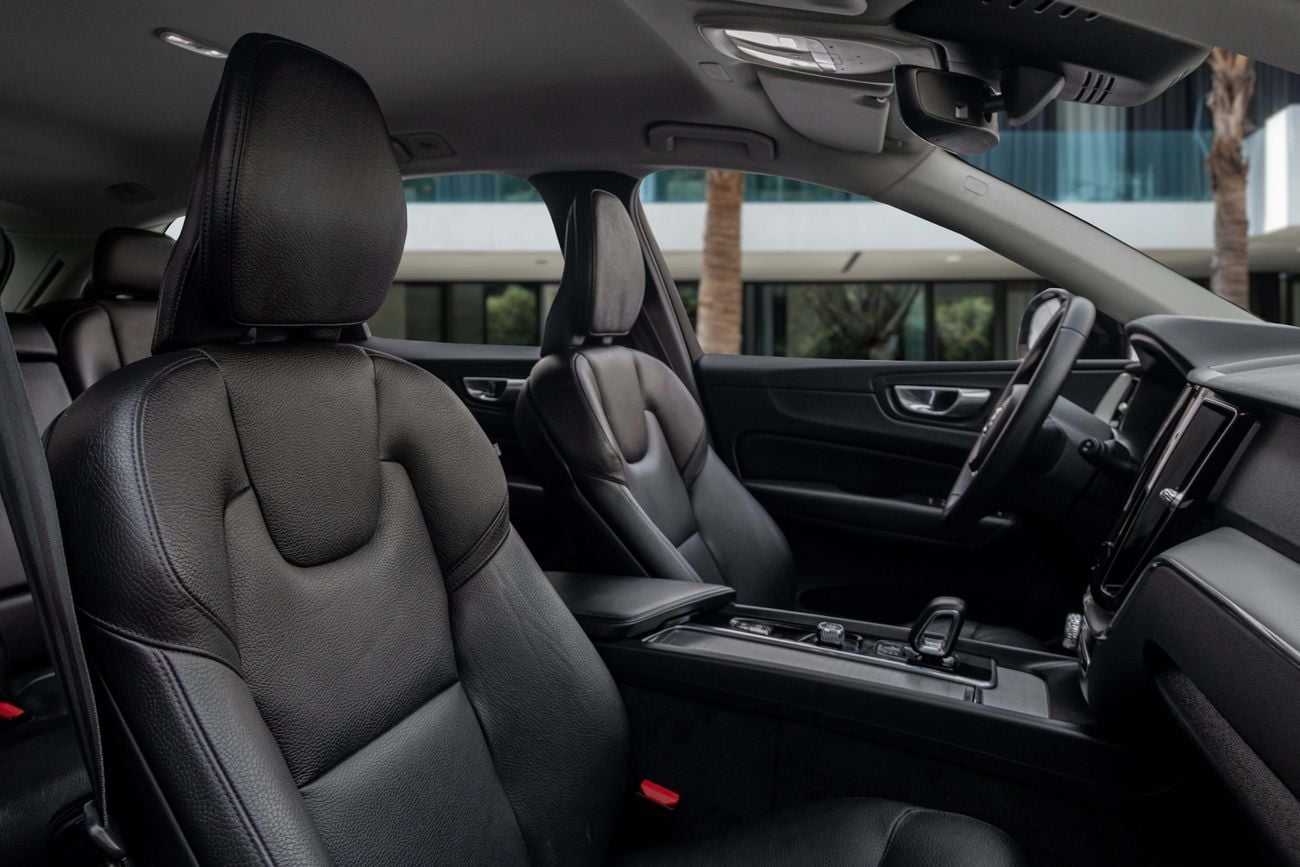 Volvo XC60 CORE XC60 CORE | 1,812 P.M | 0% Downpayment | Volvo Warranty