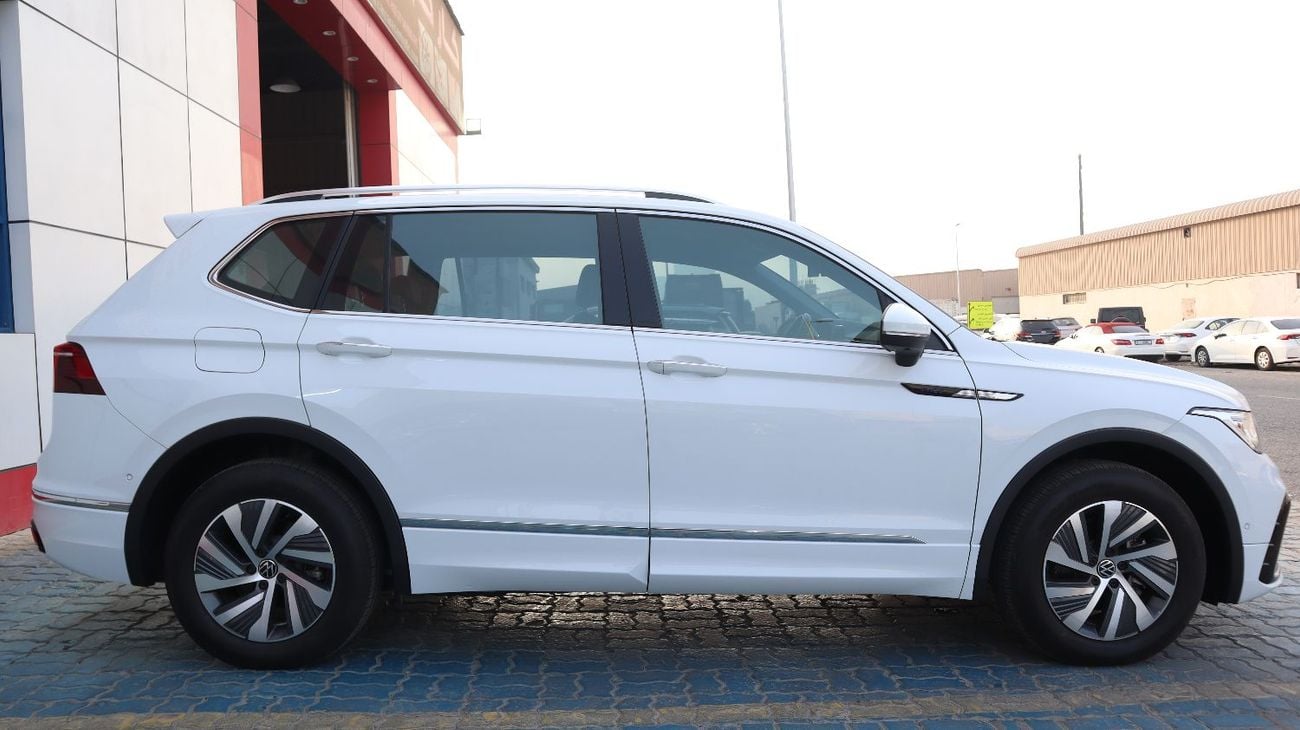 Volkswagen Tiguan ELEGANCE Volkswagen Tiguan L PHEV (Plug-in Hybrid) 2023