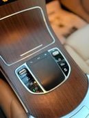 Mercedes Benz GLC 300 STANDARD
