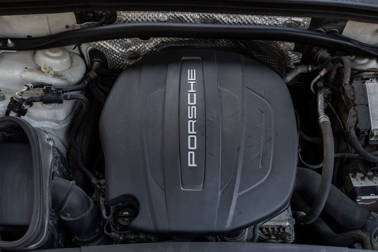Porsche Macan Std 2.0L (252 HP) Porsche Macan 2019 GCC | Warranty