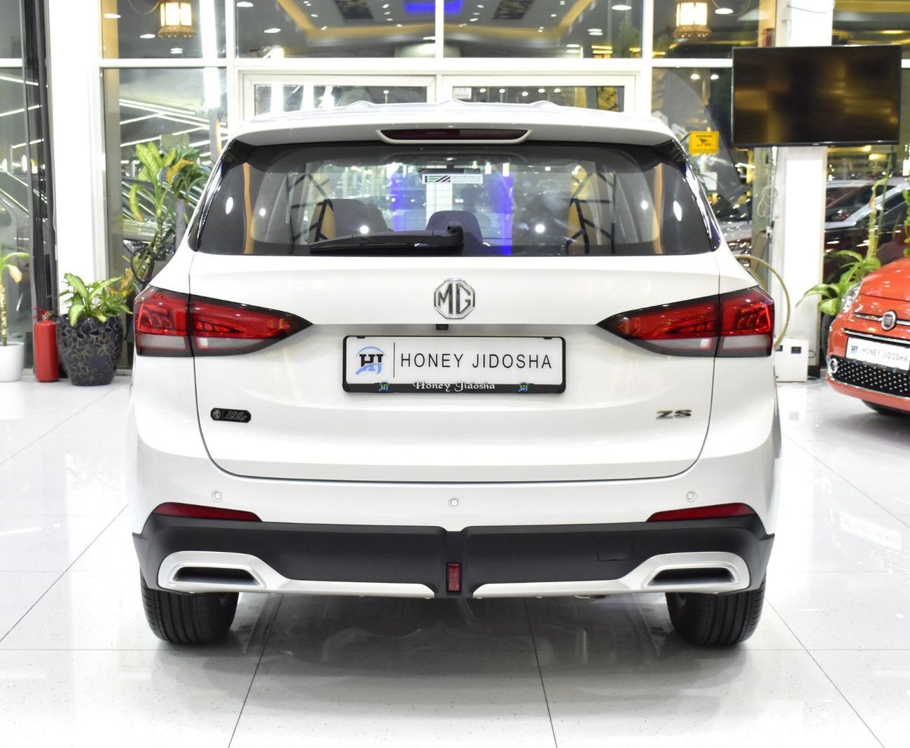 MG ZS COM EXCELLENT DEAL for our MG ZS 1.5L ( 2026 Model ) in White Color GCC Specs