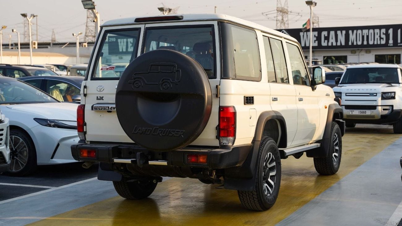 تويوتا لاند كروزر 70 LC76 LX