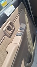 تويوتا لاند كروزر 70 LC71 LX