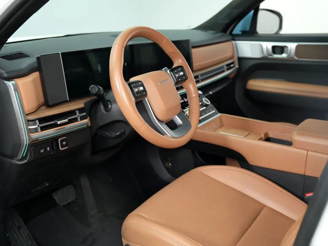 Hyundai Santa Fe COMFORT GCC specs | LOW MILEAGE