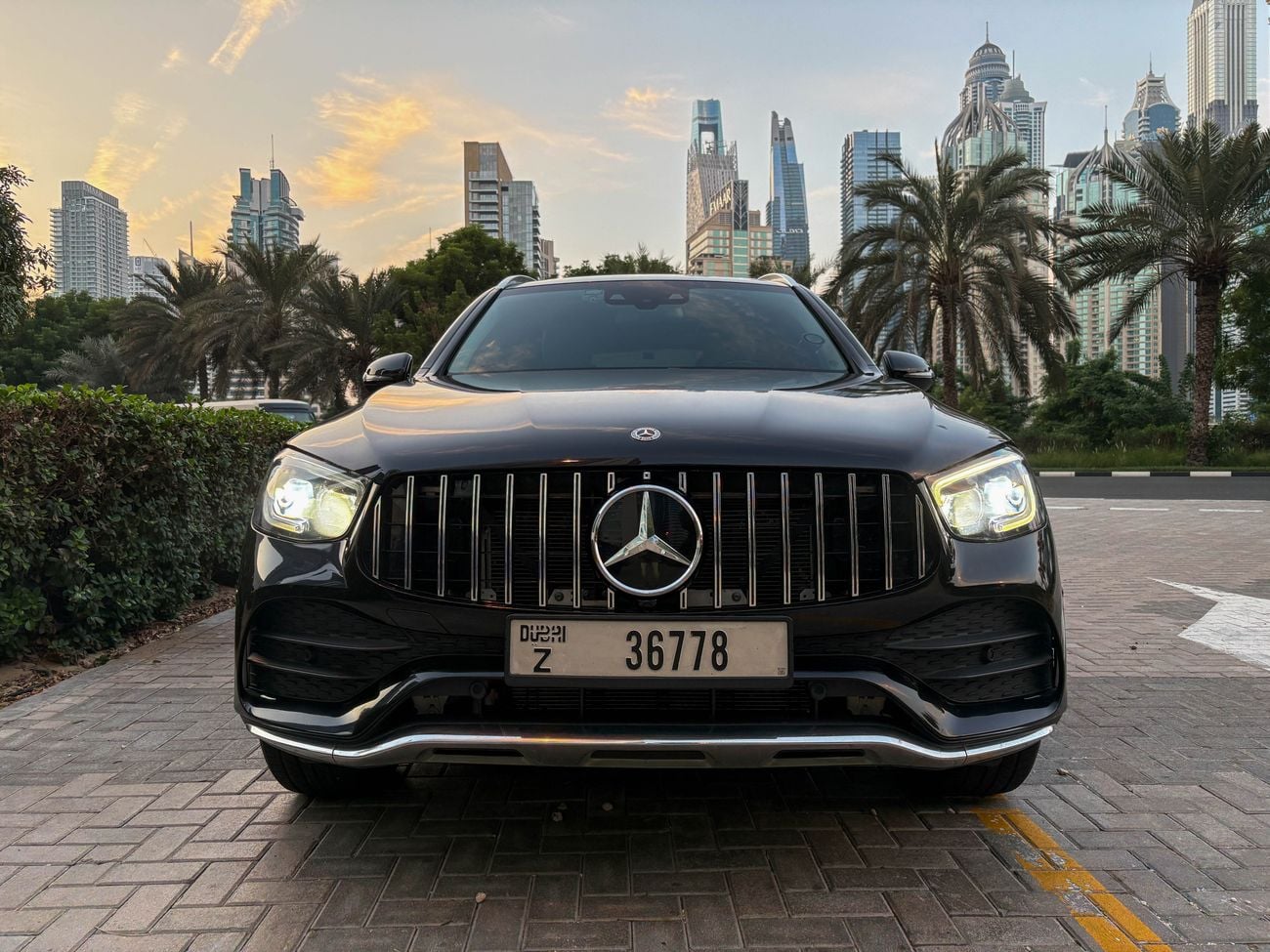 مرسيدس بنز GLC 350 e GLC 350e AMG