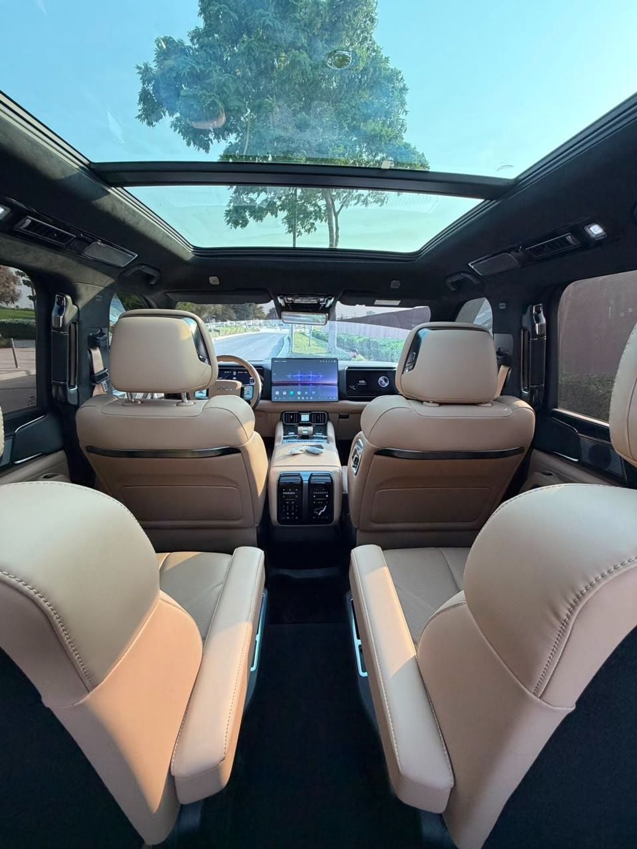 BYD Leopard 8 DELUX