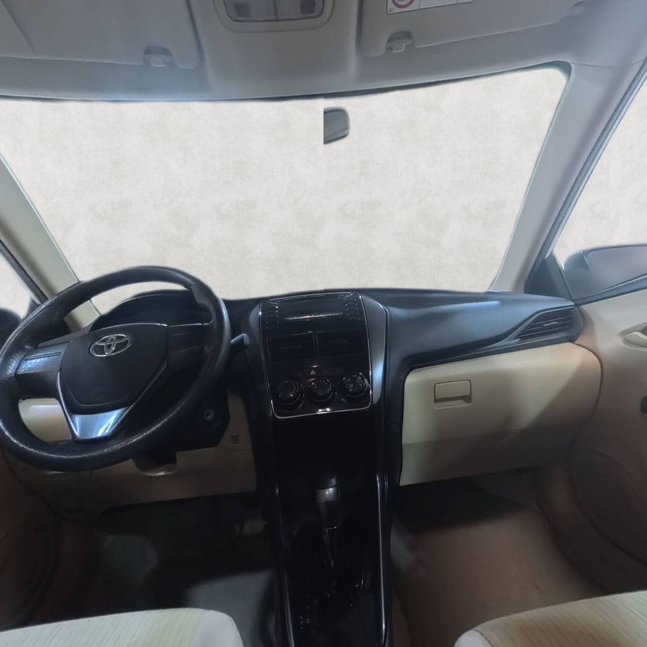 Toyota Yaris SE 2.0
