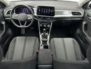 فولكس واجن T ROC LIFE Black Style 1.4L | Adaptive Cruise | LED Headlights | Discover Media Navigation | Rear Ca