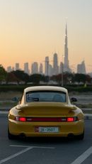 Porsche 911 CARRERA