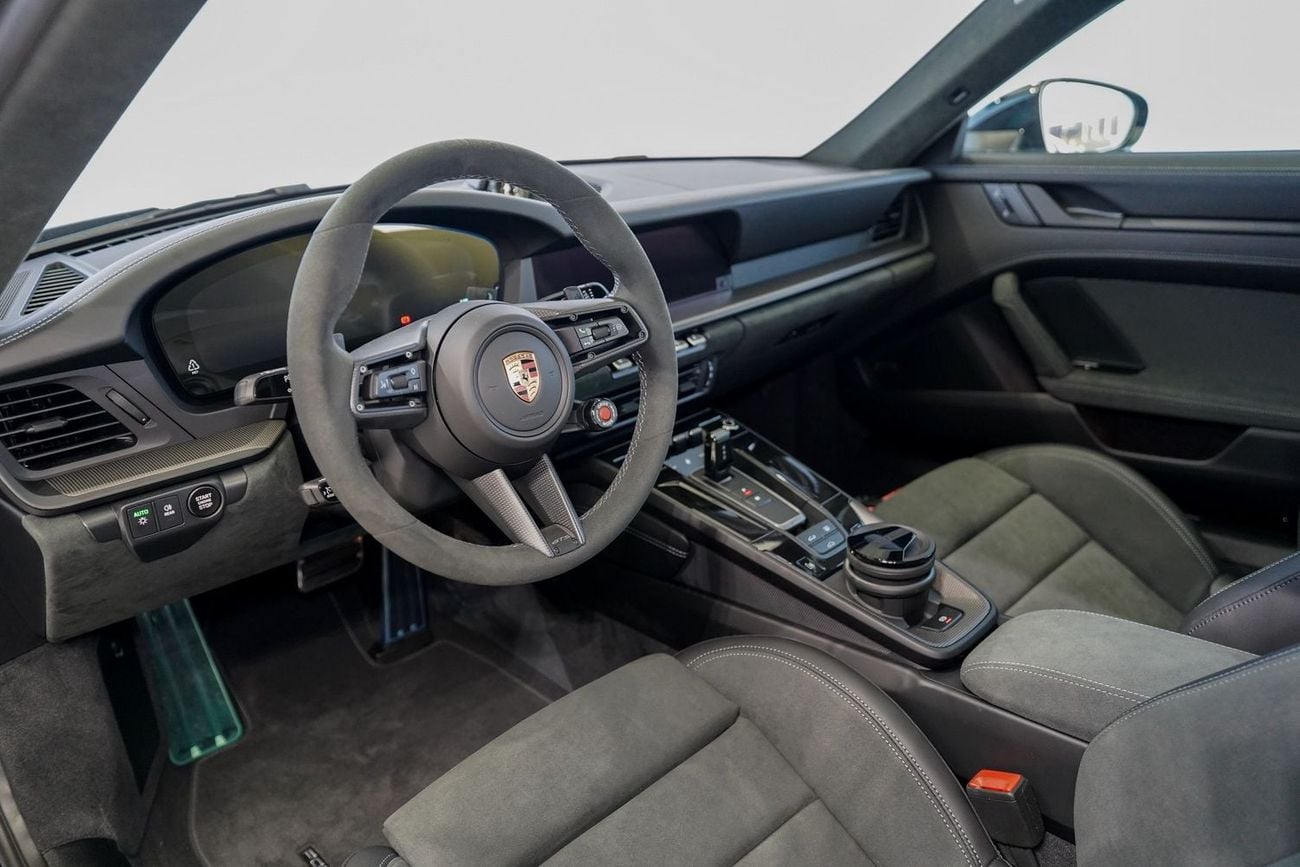 Porsche 911 CARRERA GTS