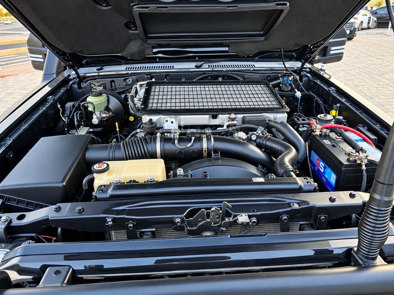 تويوتا لاند كروزر بيك آب Standard 1VD-FTV 4.5L V8 Diesel Engine Manual Gear 4WD 5 Seats 4 Doors