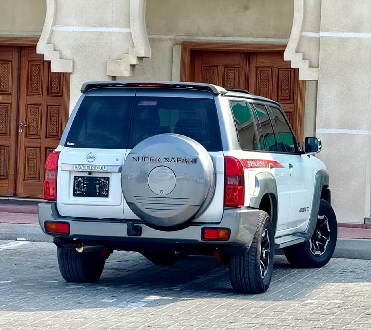 Nissan Patrol SUPER SAFARI - GCC Specs - Perfect Condition