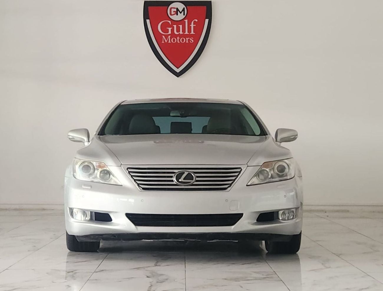 Lexus LS460 PREMIER LWB 4.6L - 8CYL - EXCELLENT CONDITION NO ACCIDENT US SPECS CLEAN TITLE