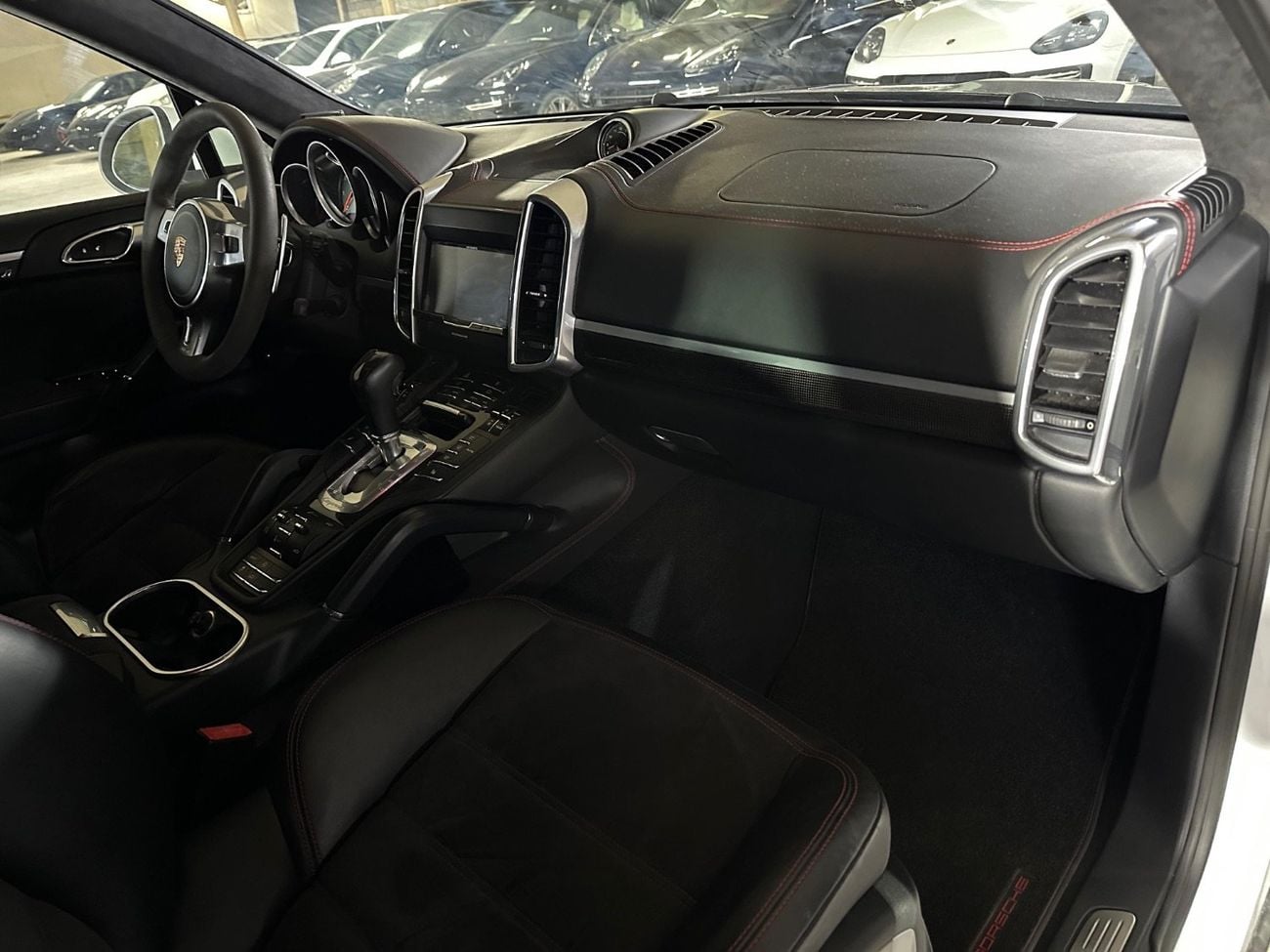 Porsche Cayenne GTS