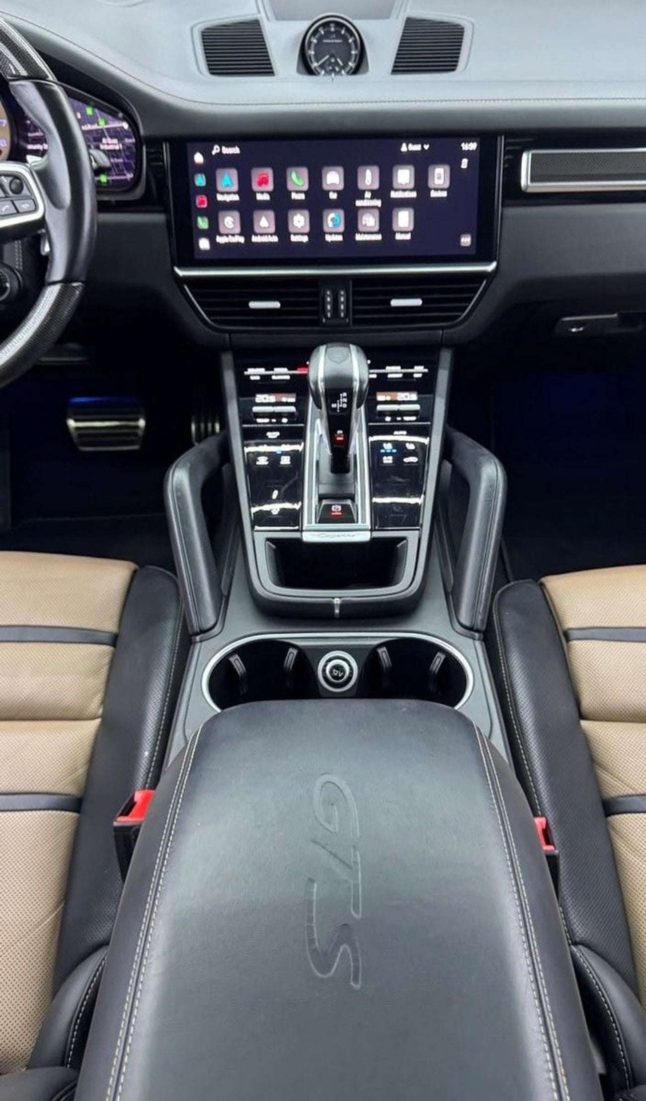 Porsche Cayenne GTS