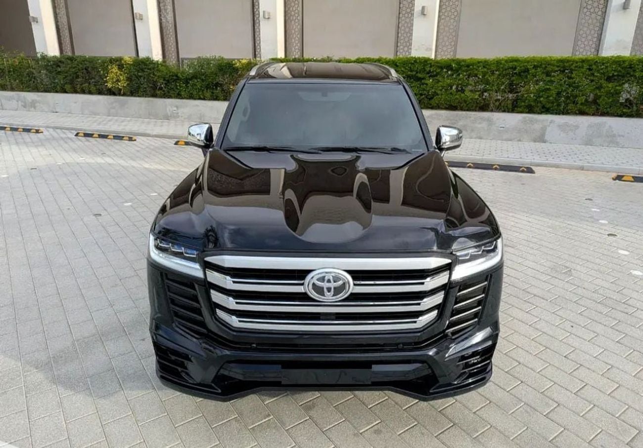 Toyota Land Cruiser Toyota landcruise 2022MODEL 4.0L v6 petrol Engine 299HP colour Black push start Transmission Aut