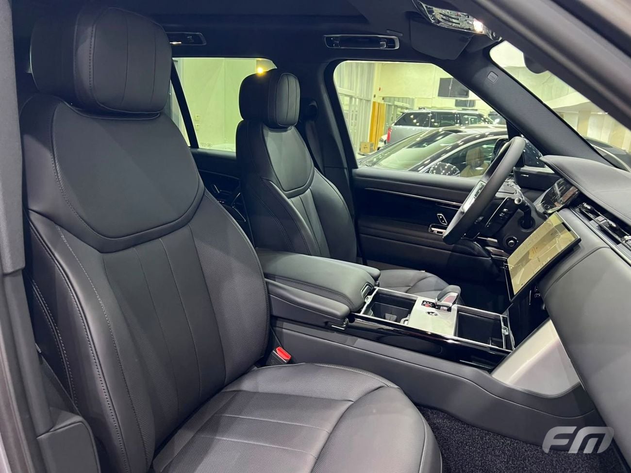 Land Rover Range Rover SE P400
