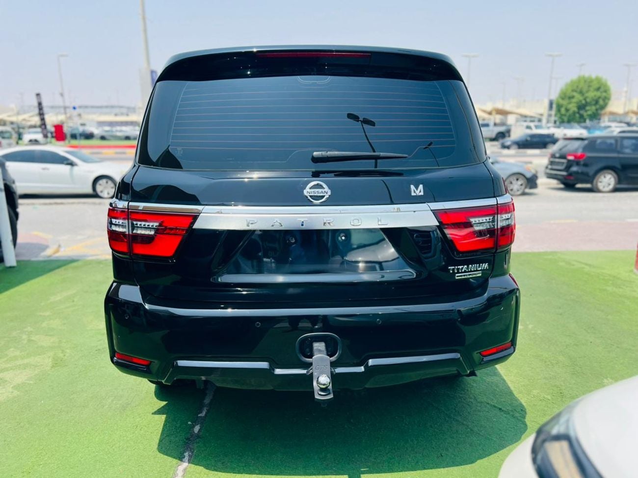 Nissan Patrol LE TITANIUM 2020.ENGINE 5.6L/V8.