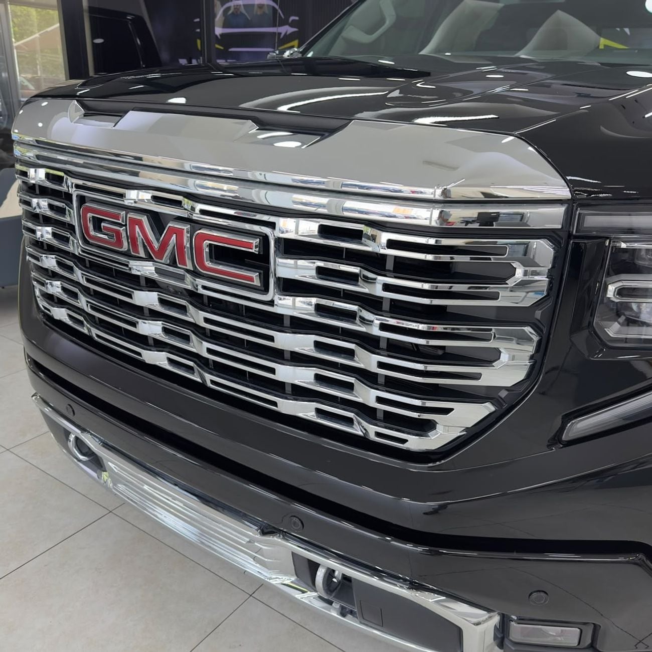 جي أم سي سييرا 1500 DENALI ULTIMATE جي إم سي سييرا دينالي