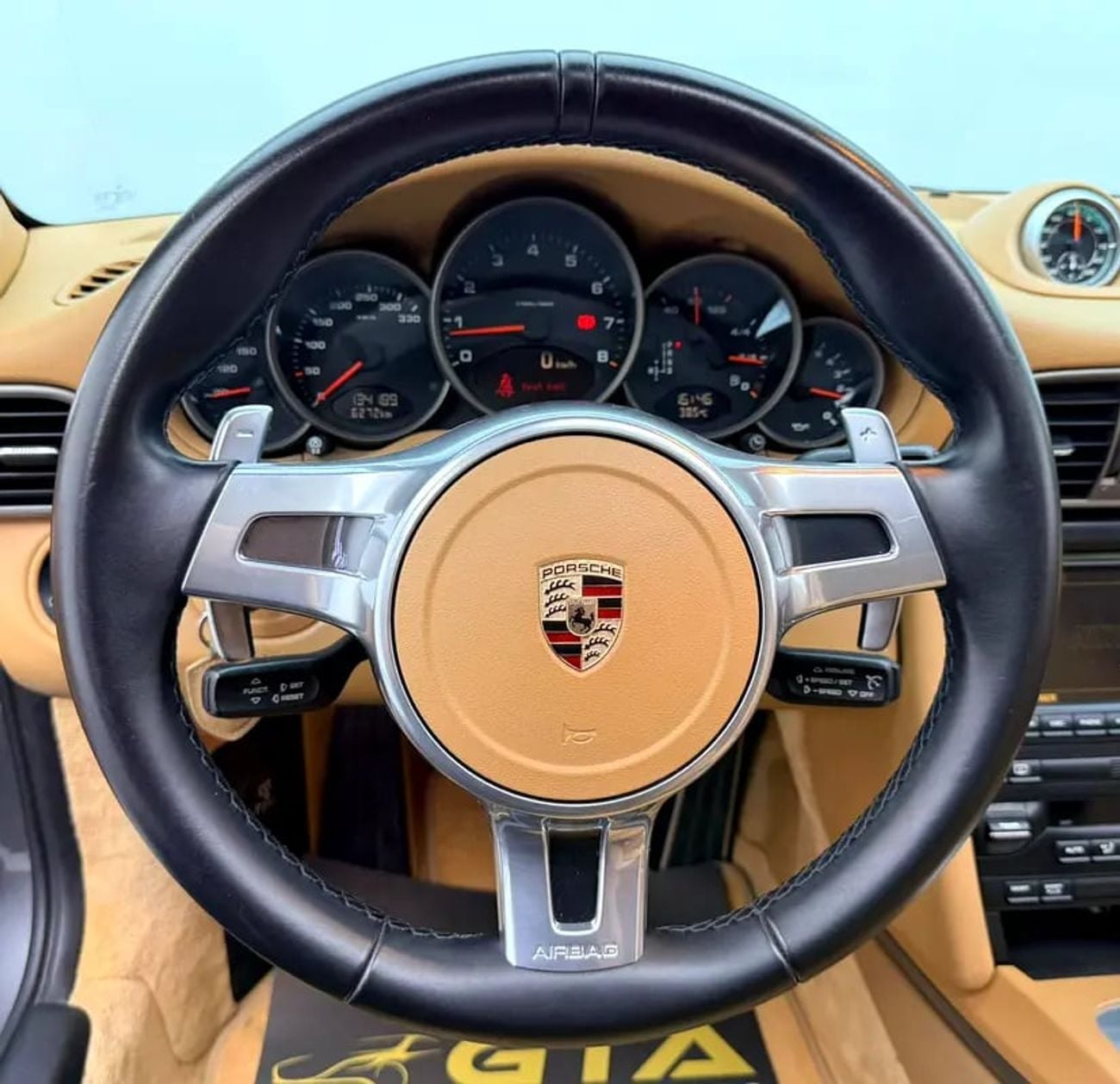 بورش 911 كاريرا Carrera, Full Service History, Fully Loaded, Excellent Condition, GCC
