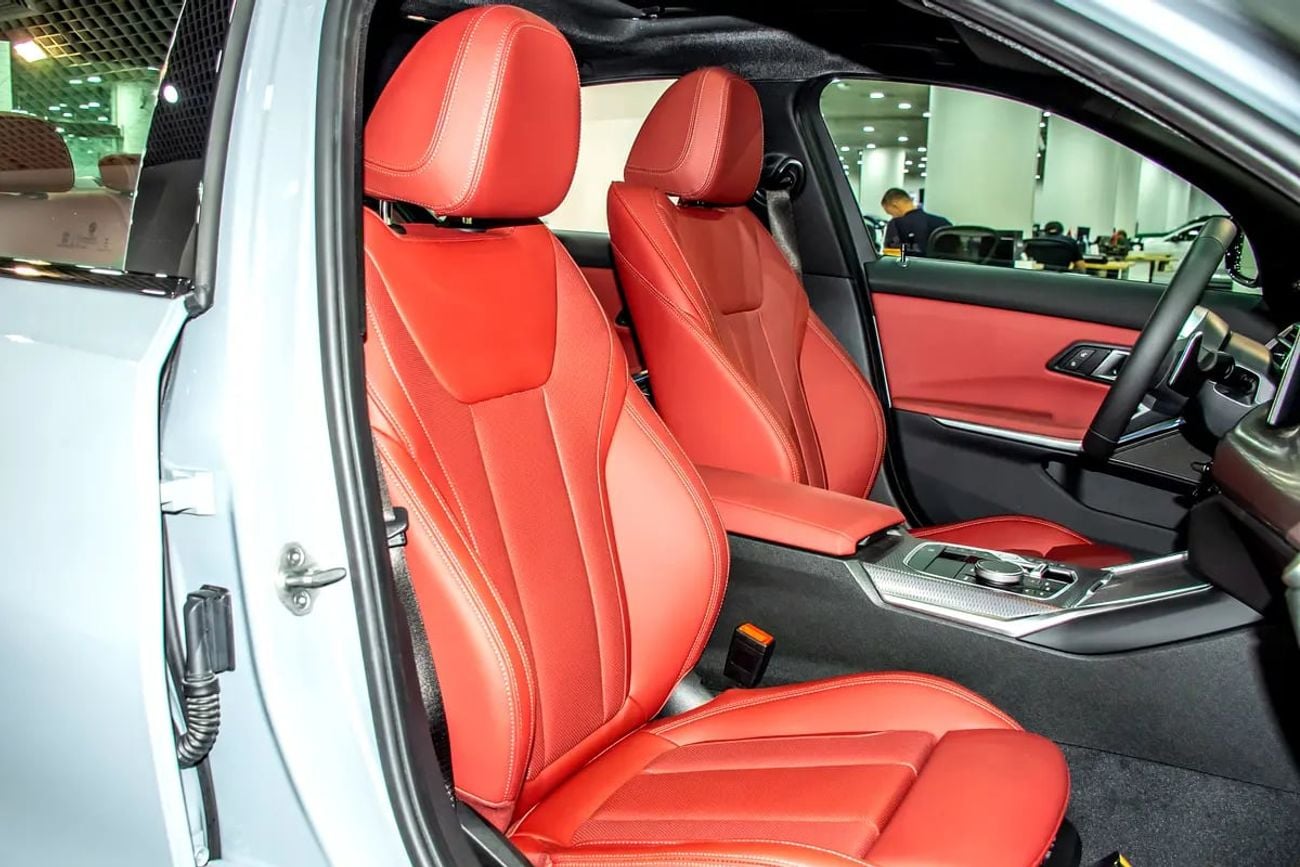 BMW 320i M SPORT 320i Luxury M Sport Package